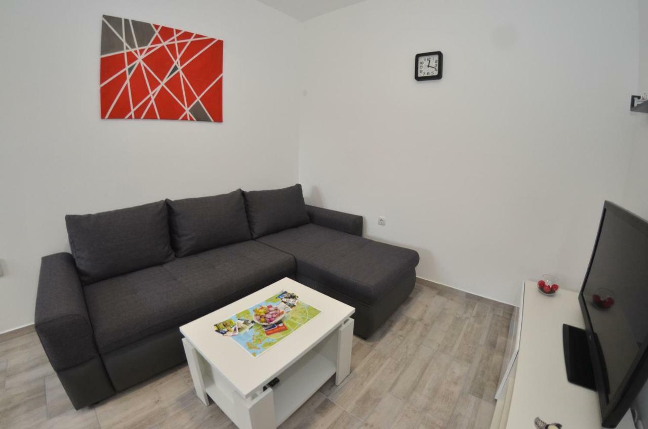 Apartman Mia Pula Buitenkant foto
